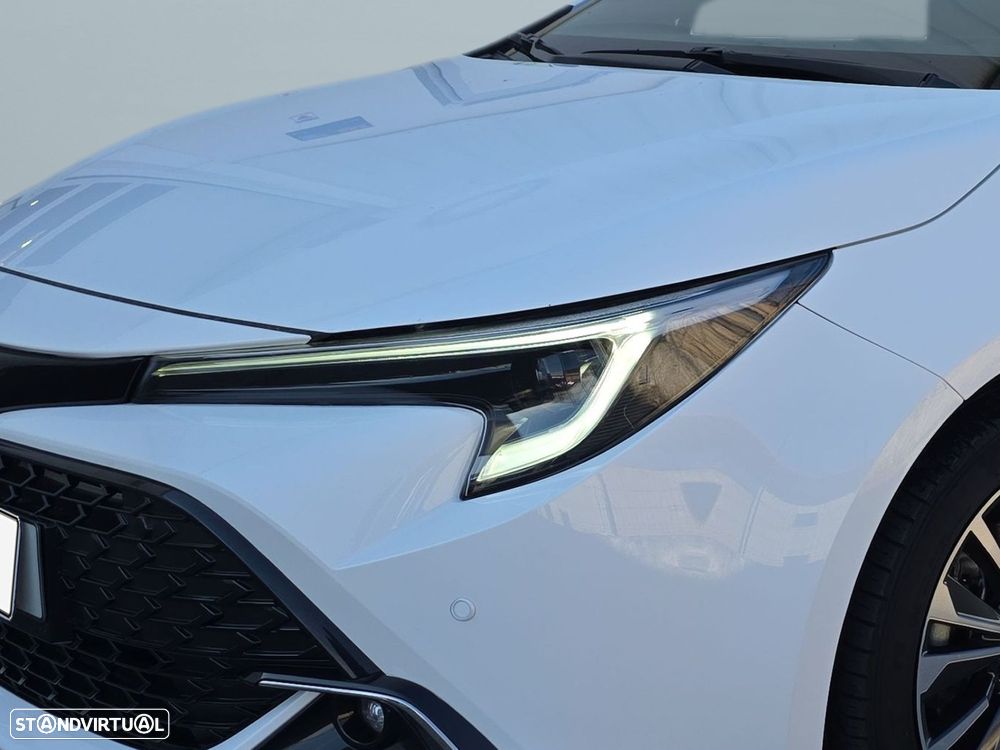 Toyota Corolla Touring Sports 1.8 Hybrid Comfort Plus - 3