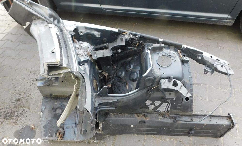 ćwiartka przód podłużnica słupek próg BMW E90 E91