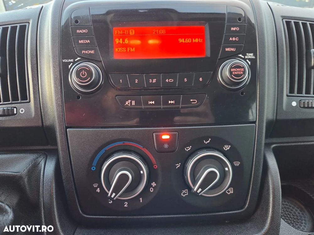 Peugeot Boxer Doka 7locuri+Bena L=2.90m - 25