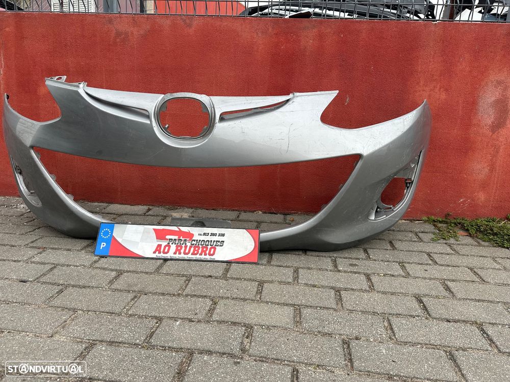 Parachoque Mazda 2 2011 - 2