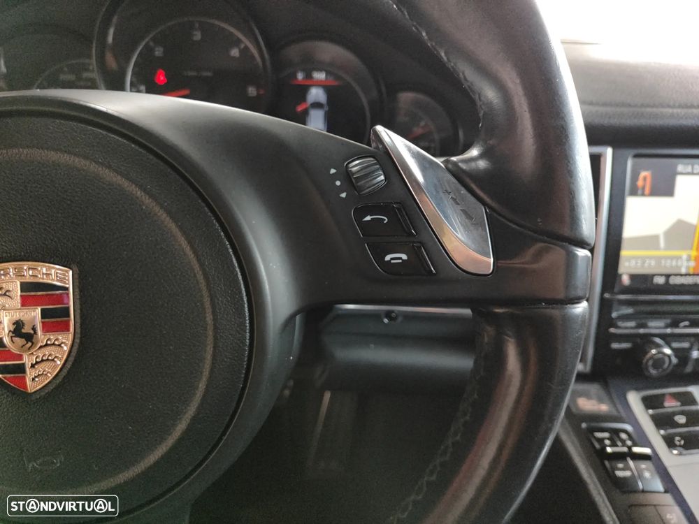 Porsche Panamera Platinum Edition - 35