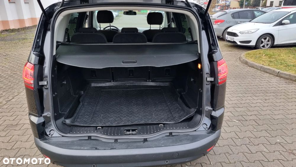 Ford S-Max 2.0 TDCi DPF Titanium - 6