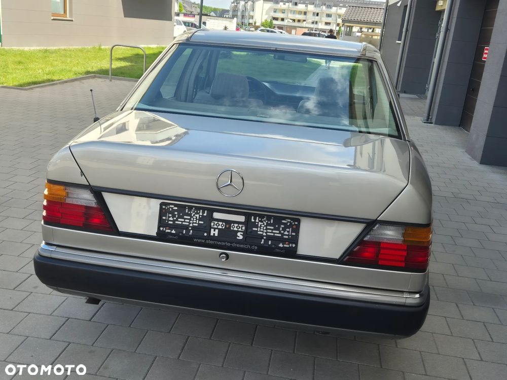 Mercedes-Benz W124 (1984-1993) - 3
