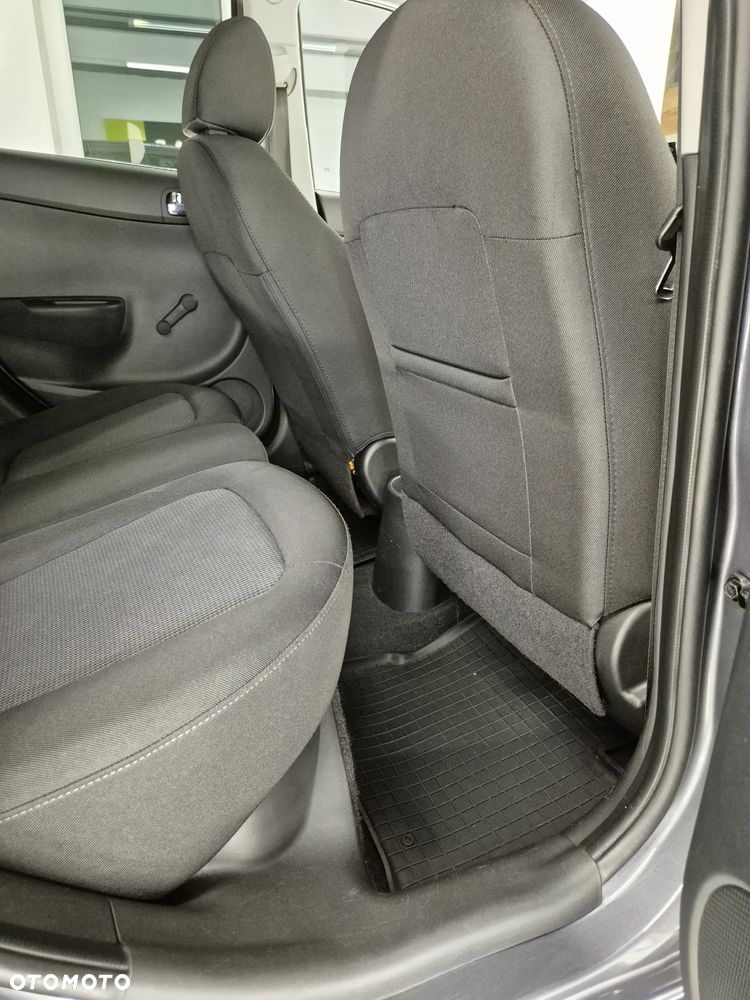 Hyundai i20 1.4 Automatik Comfort - 30
