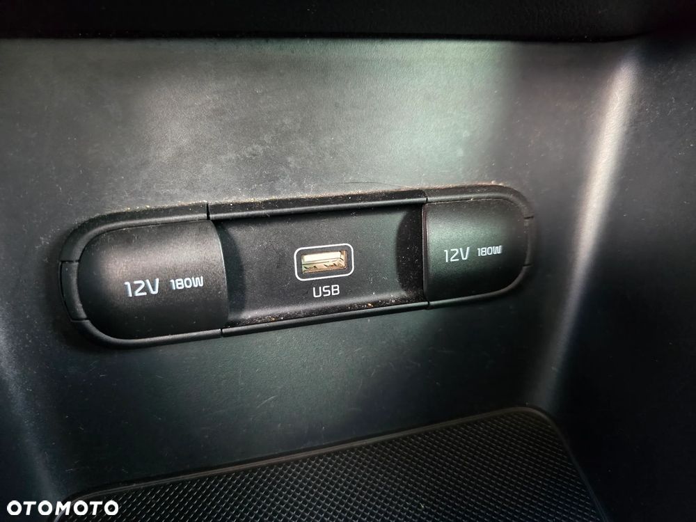 Kia Sportage 1.6 T-GDI Business Line 2WD - 36