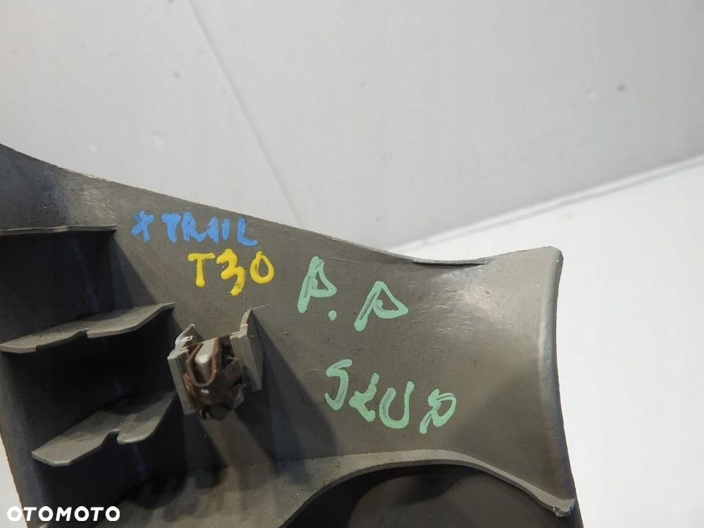 OSŁONA SŁUPKA A PRAWA NISSAN X-TRAIL T30 769118H300 769118H301 - 2