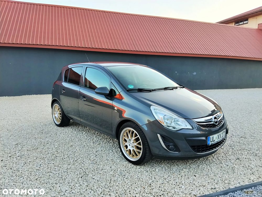 Opel Corsa - 16