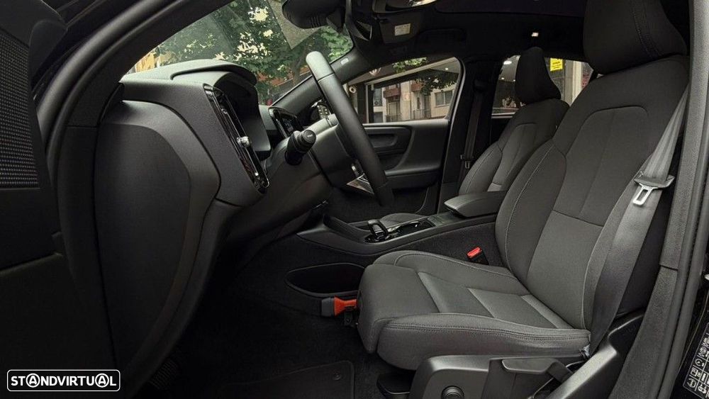 Volvo C40 Recharge Core - 8