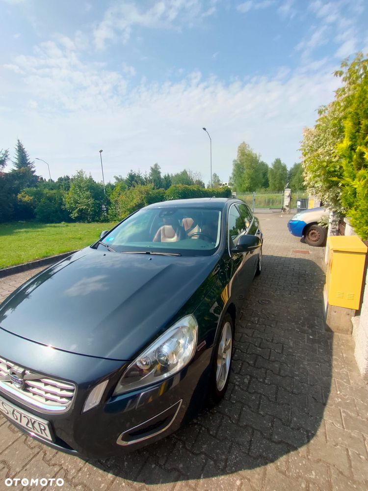 Volvo V60 - 2