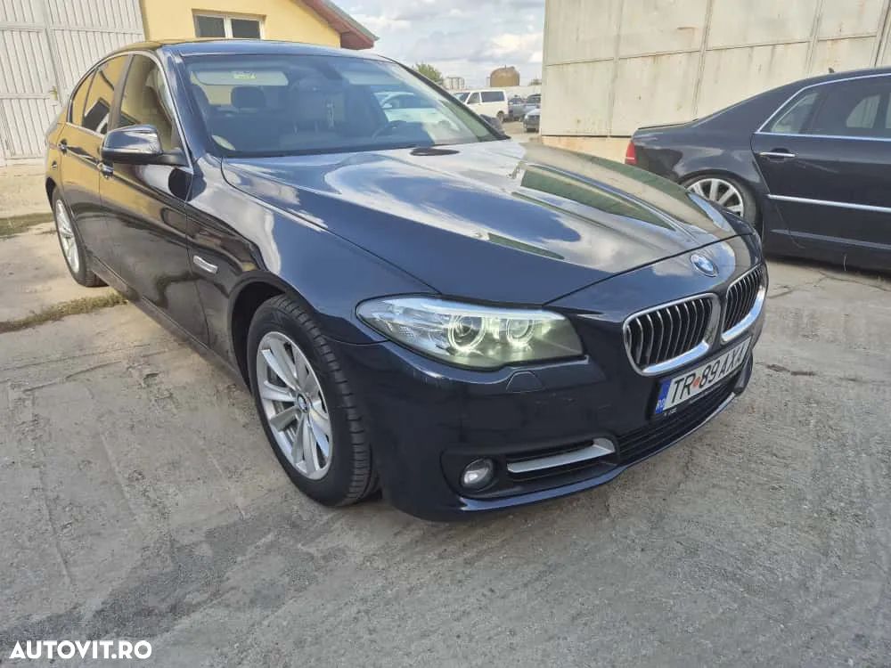 BMW Seria 5 530d xDrive AT - 7