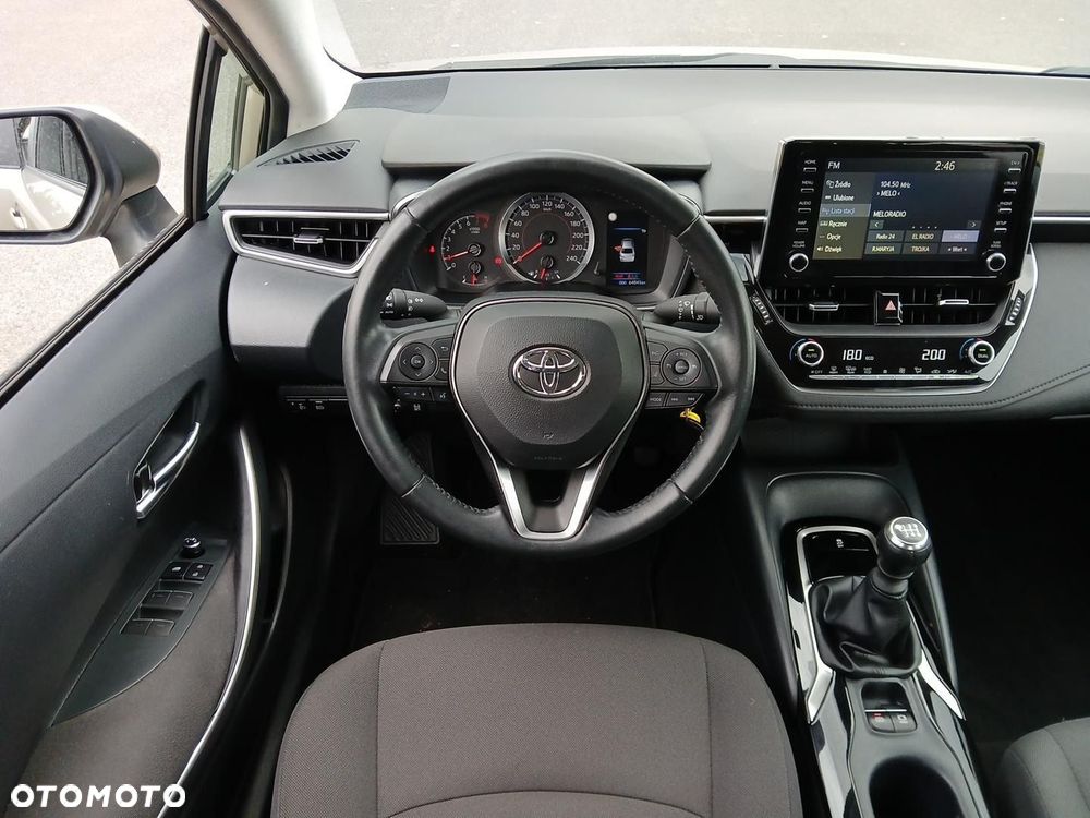 Toyota Corolla - 27