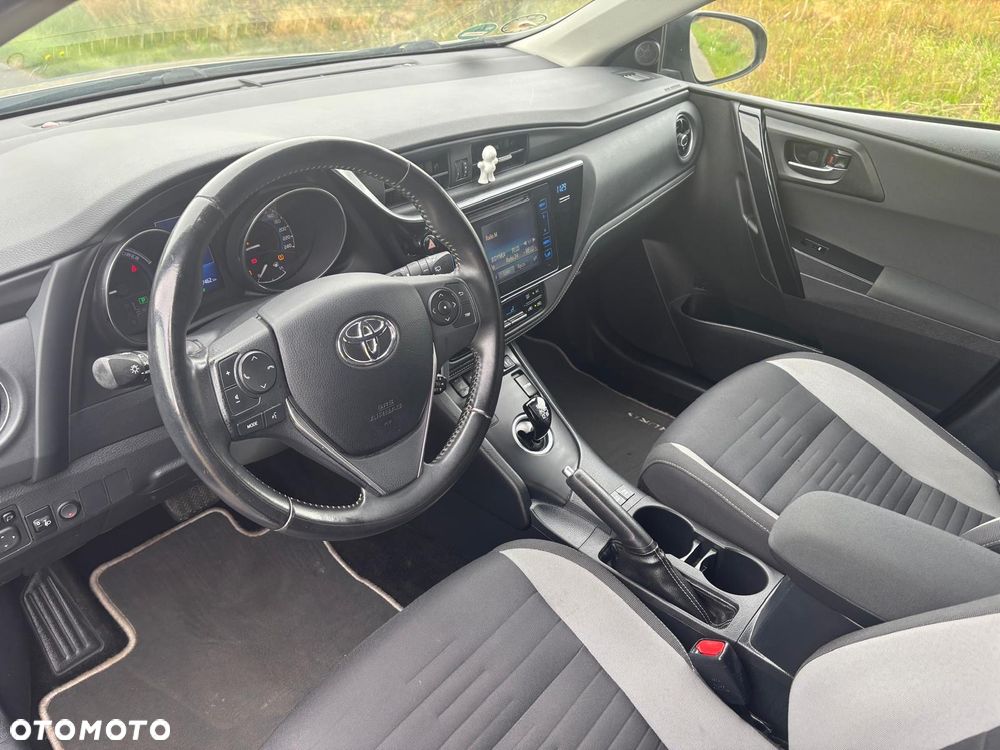 Toyota Auris 1.8 HSD Luna - 9