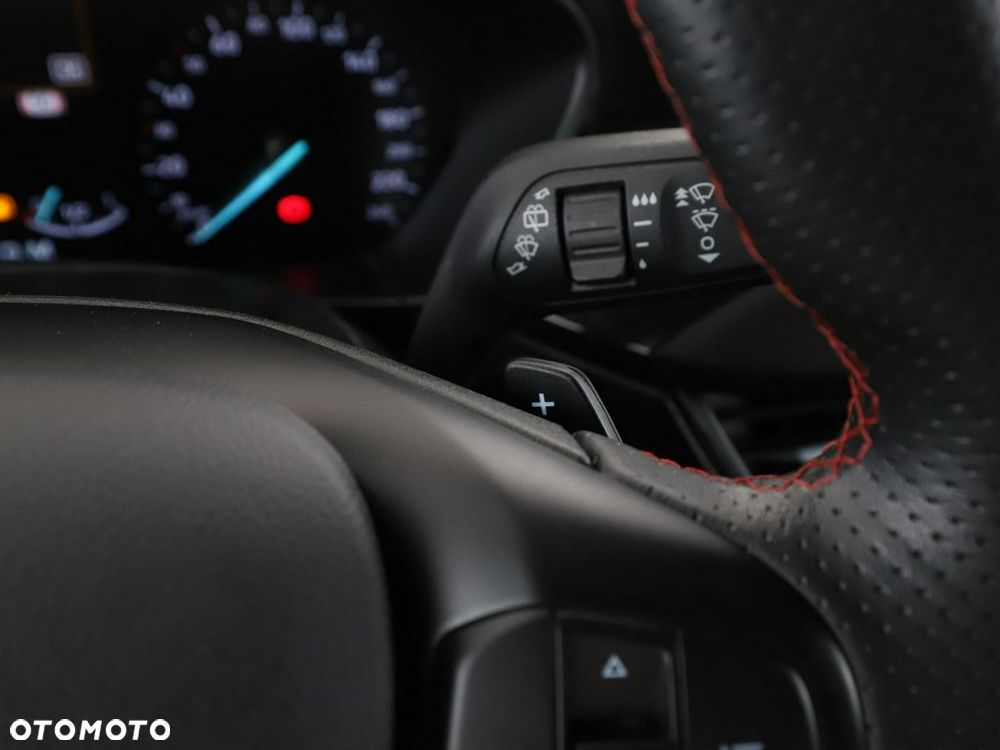 Ford Focus 1.5 EcoBoost STart-Stopp-System ST-LINE - 33