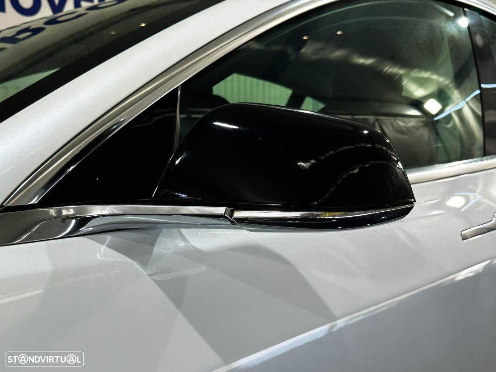 Tesla Model 3 Long-Range Dual Motor AWD - 16