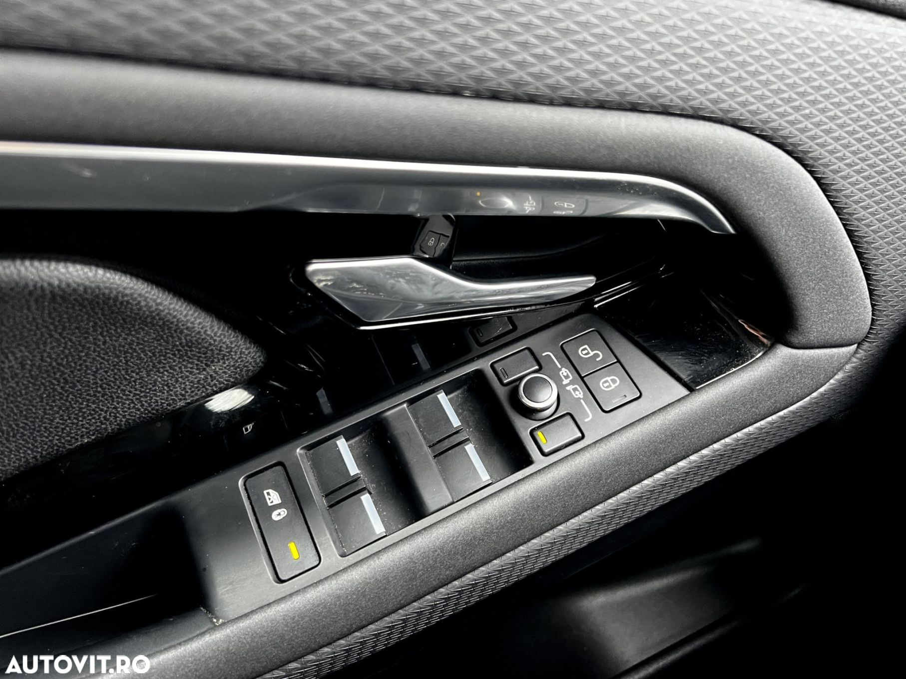 Land Rover Range Rover Evoque - 17