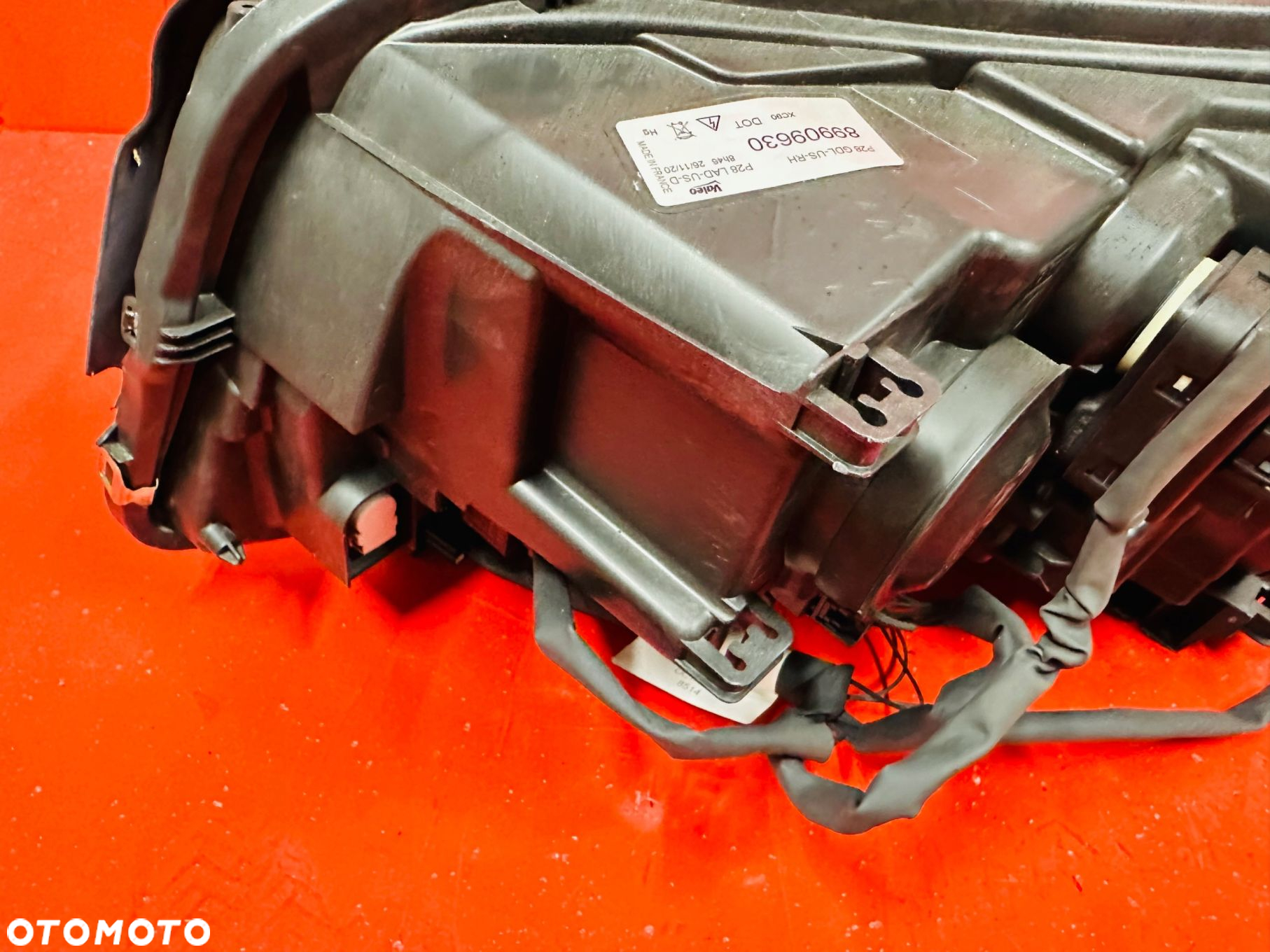 LAMPA PRAWA VOLVO XC90 LIFT XENON KSENON IDEALNA - 6