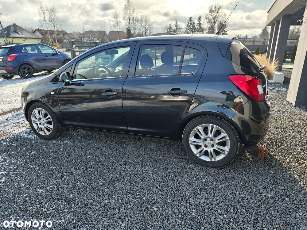 Opel Corsa 1.2 16V Enjoy - 9