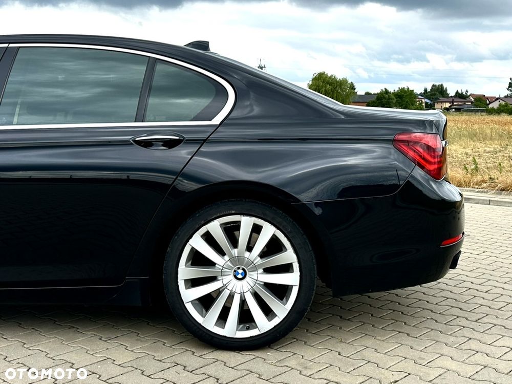 BMW Seria 7 750d xDrive - 18