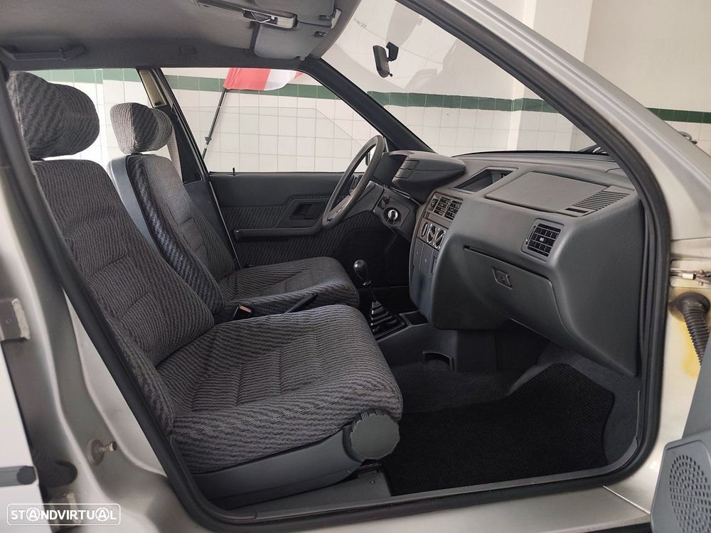 Citroën BX 19 TRD - 13