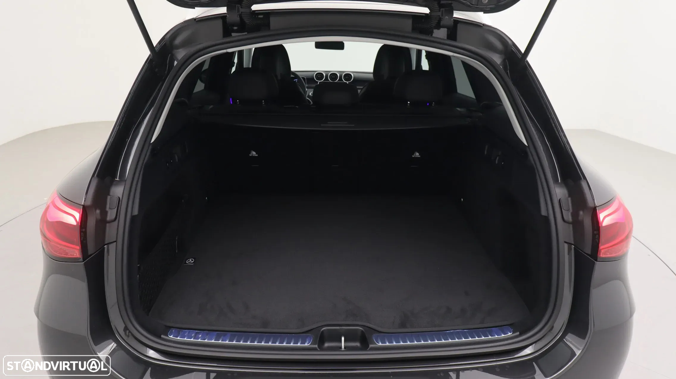 Mercedes-Benz GLC 220 d 4Matic - 30