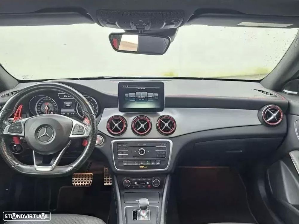 Mercedes-Benz CLA 45 AMG Shooting Brake 4-Matic - 22