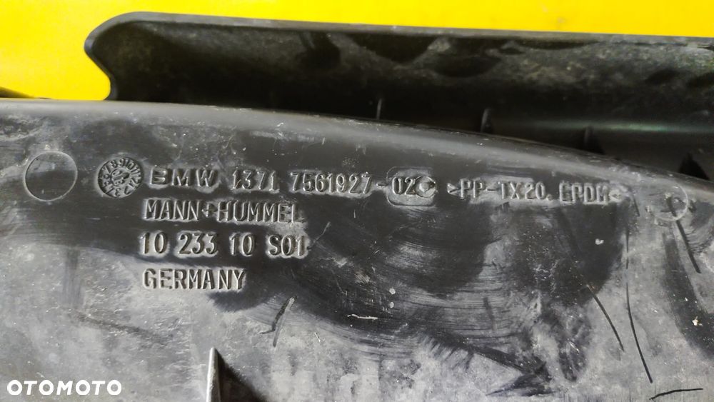 BMW E87 POKRYWA SILNIKA WLOT POWIETRZA 7561927 - 5