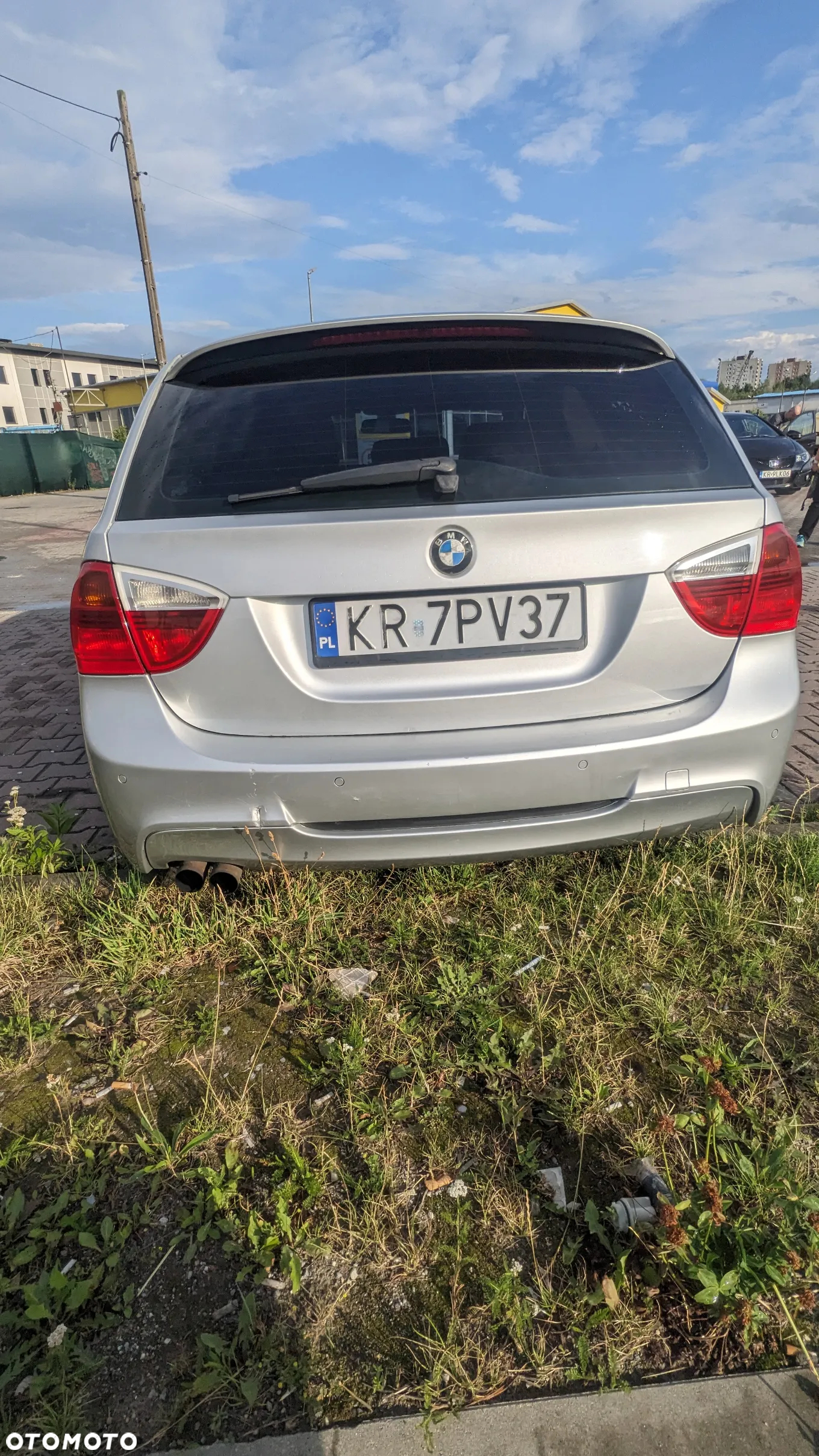 BMW Seria 3 325xi Touring - 4