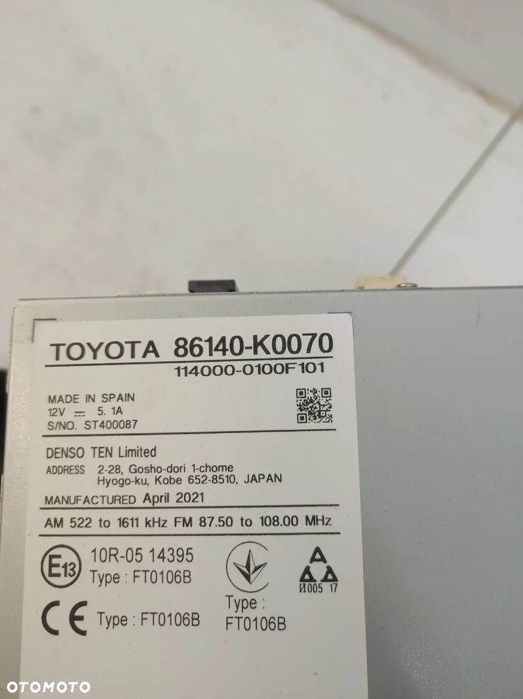 Radio nawigacja Toyota Yaris IV 4 - 7