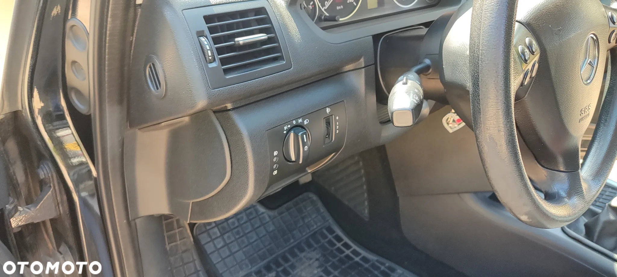 Mercedes-Benz Klasa A 150 Elegance First - 15