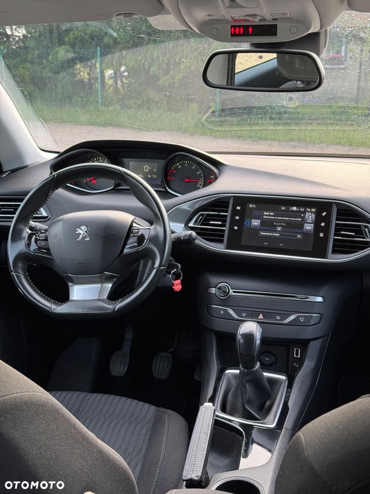 Peugeot 308 - 24