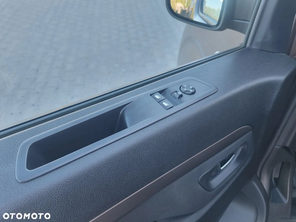 Toyota Proace Verso 2.0 D4-D Medium Family - 19