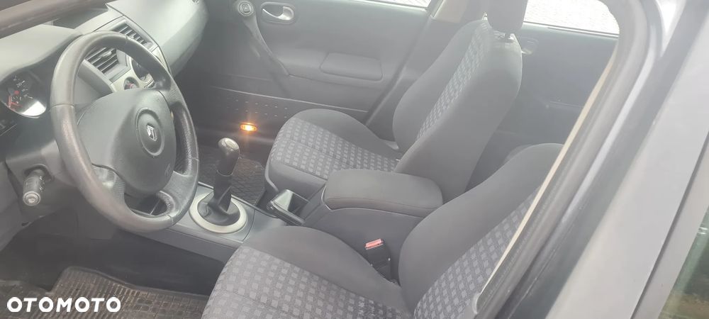 Renault Megane 1.6 16V Authentique - 24