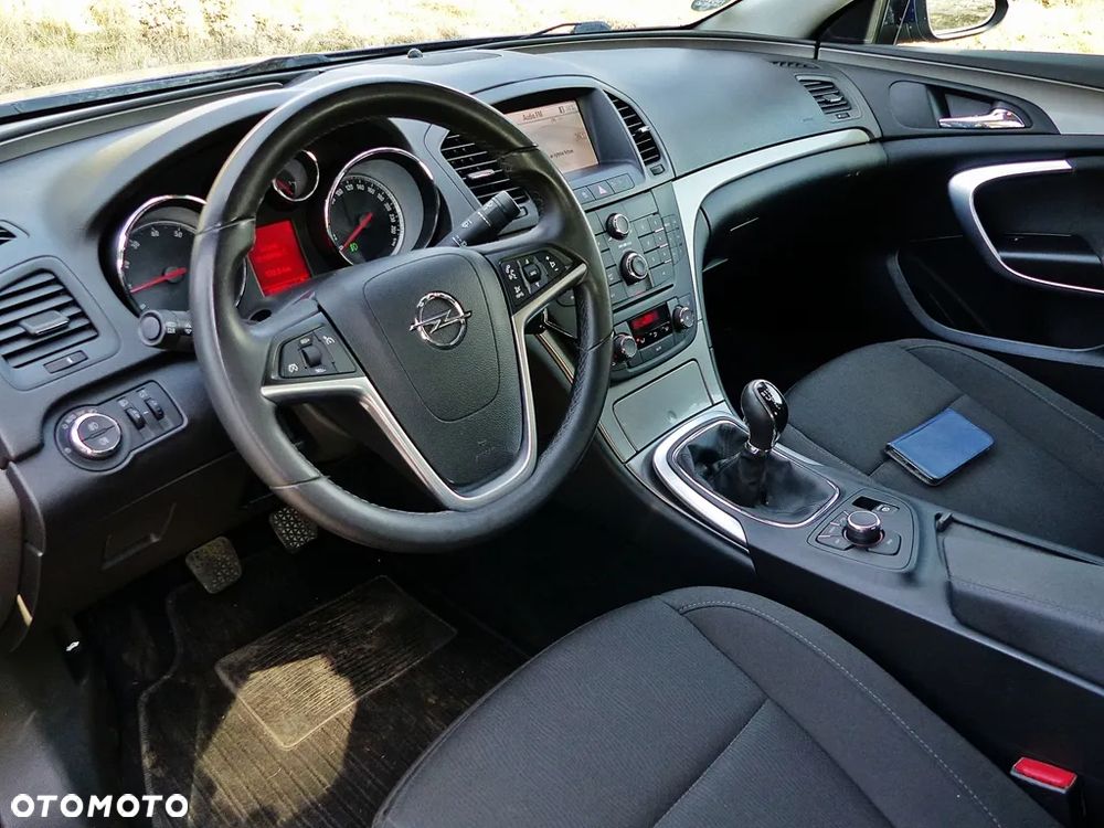 Opel Insignia 1.6 Turbo Edition - 19