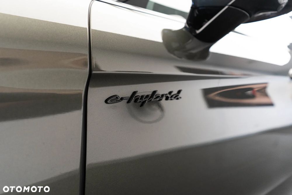 Porsche Panamera 4 E-Hybrid PHEV - 28