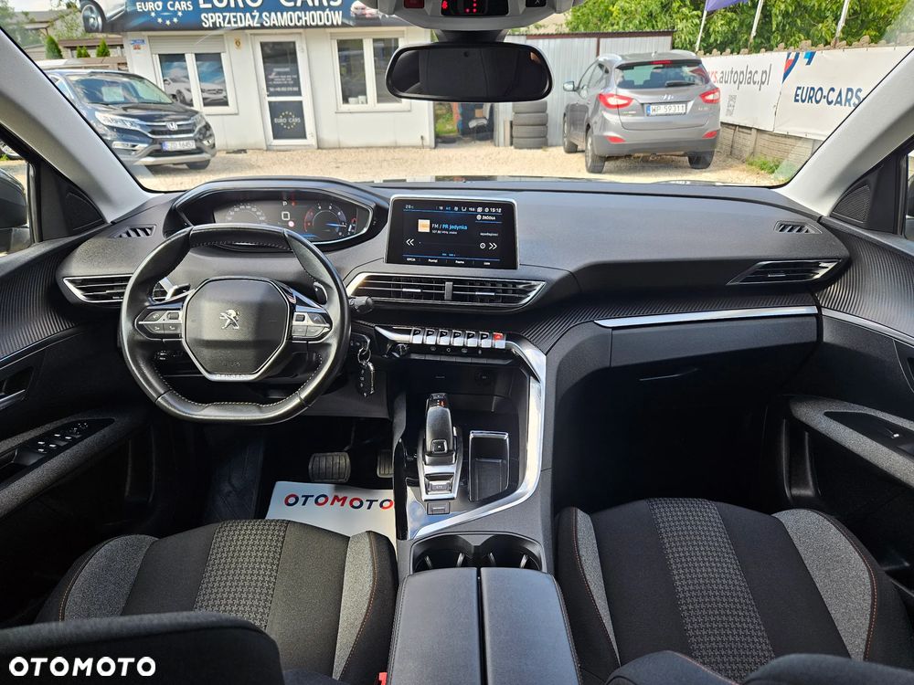 Peugeot 3008 1.5 BlueHDi Road Trip S&S EAT8 - 26