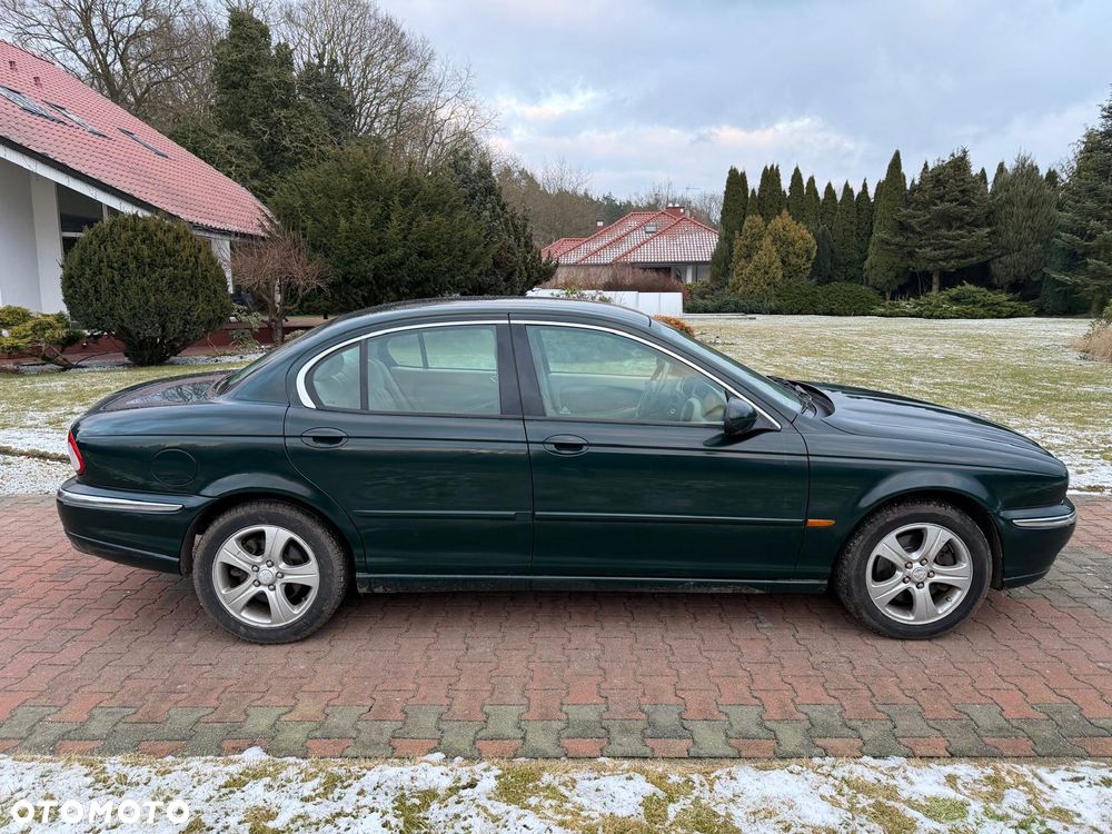 Jaguar X-Type 2.0 V6 Sport - 9