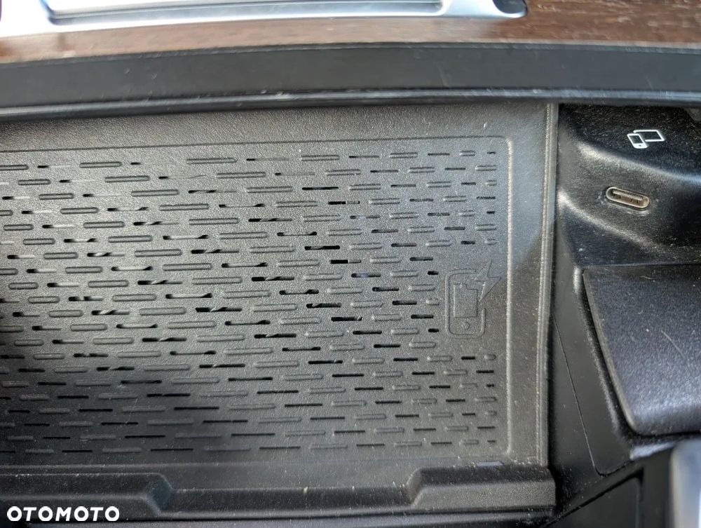 Mercedes-Benz GLE - 16