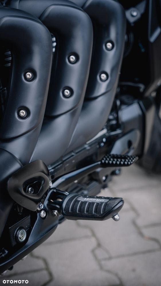 Triumph Rocket - 30