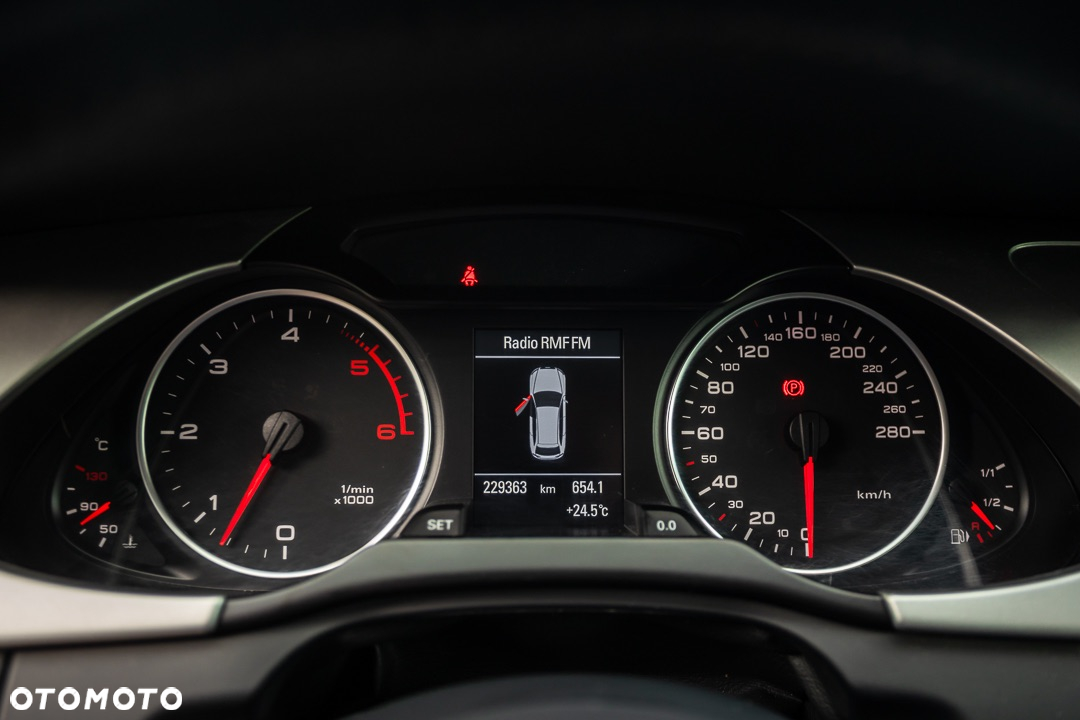 Audi A4 Avant 3.0 TDI DPF S line Sportpaket - 27