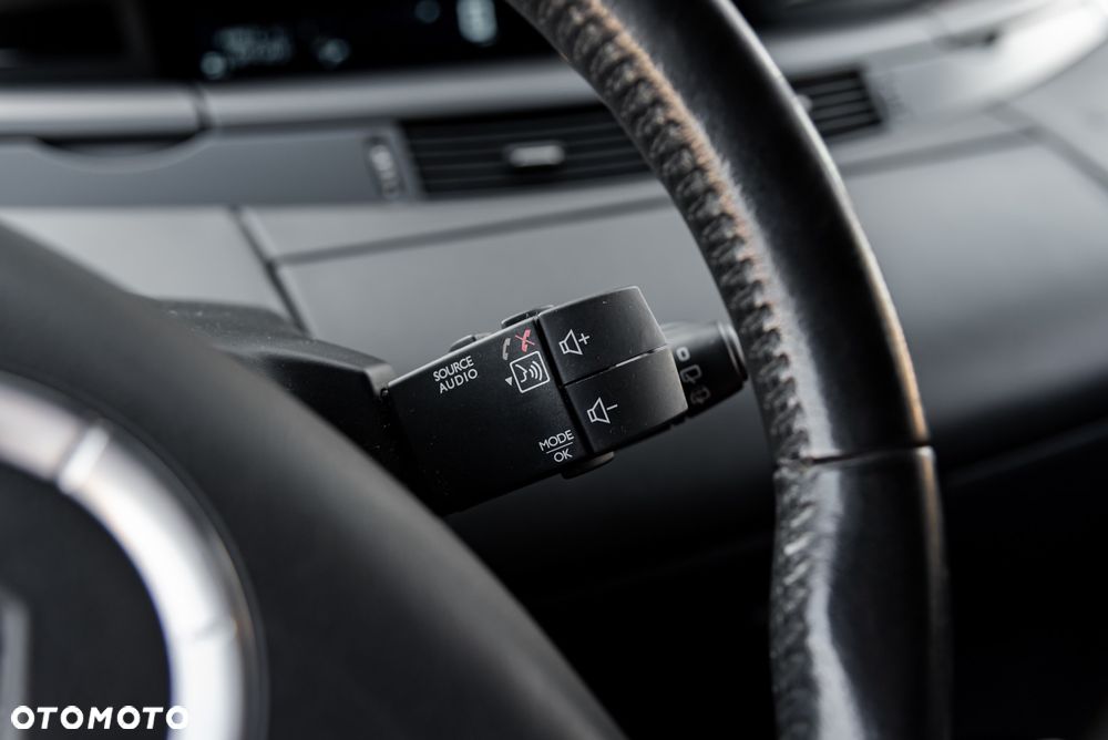 Renault Grand Espace 2.0 dCi FAP Dynamique - 32