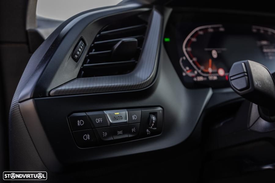 BMW 218 Gran Coupé i Pack Desportivo M - 8