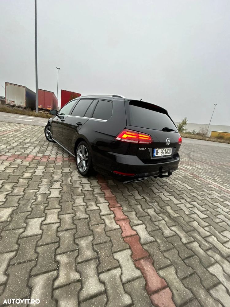 Volkswagen Golf 2.0 TDI 150CP DSG R-Line - 25