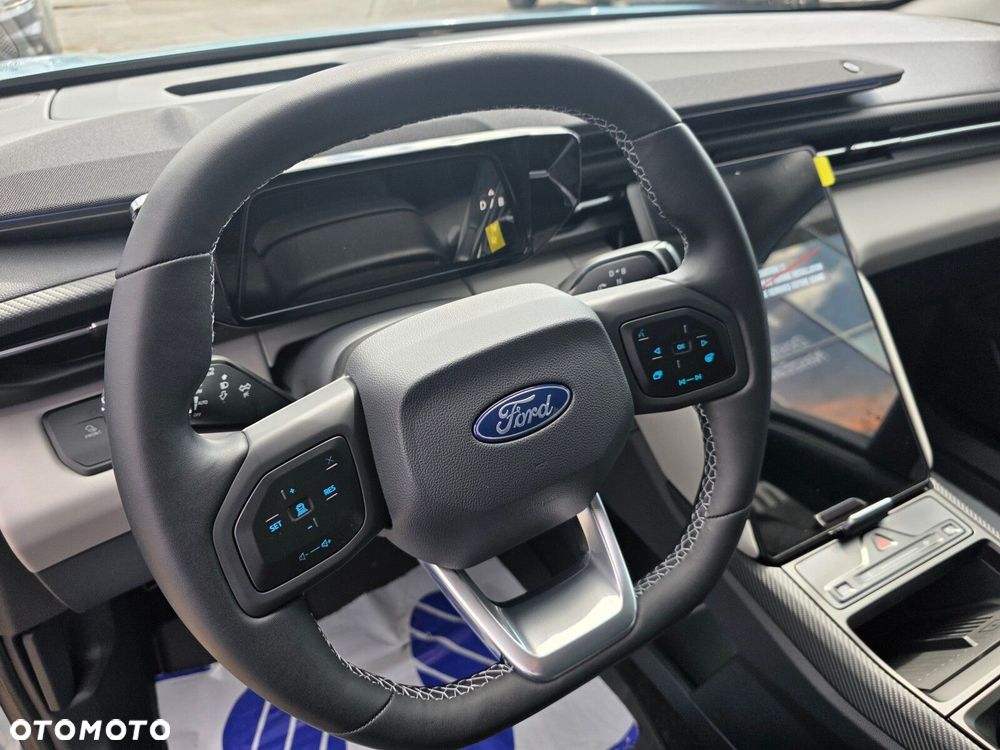 Ford Explorer - 20