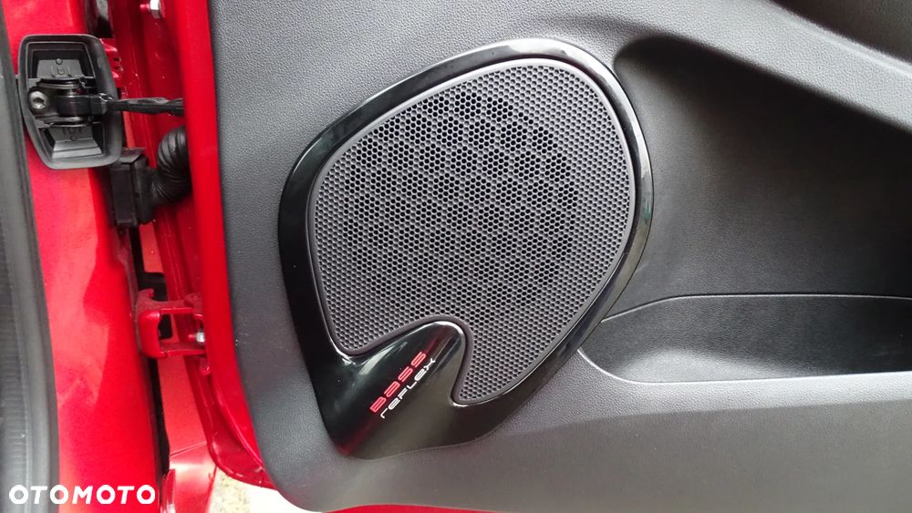 Renault Clio TCe 90 Luxe - 24