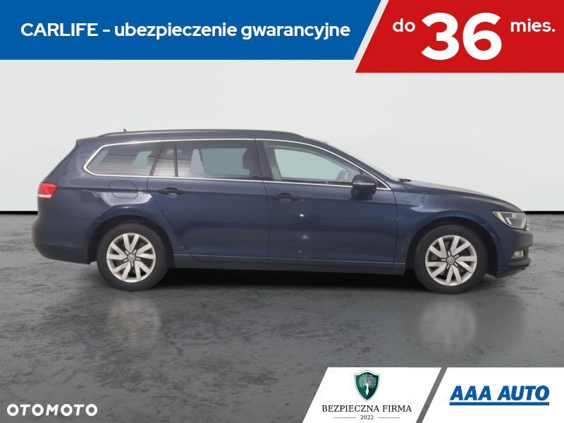 Volkswagen Passat Variant - 8