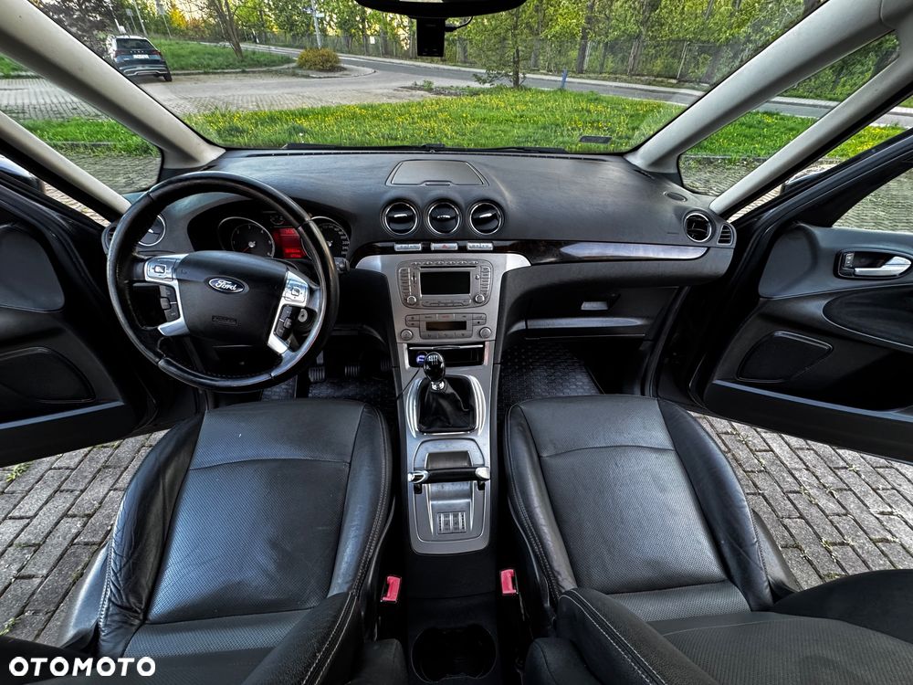 Ford Galaxy - 6