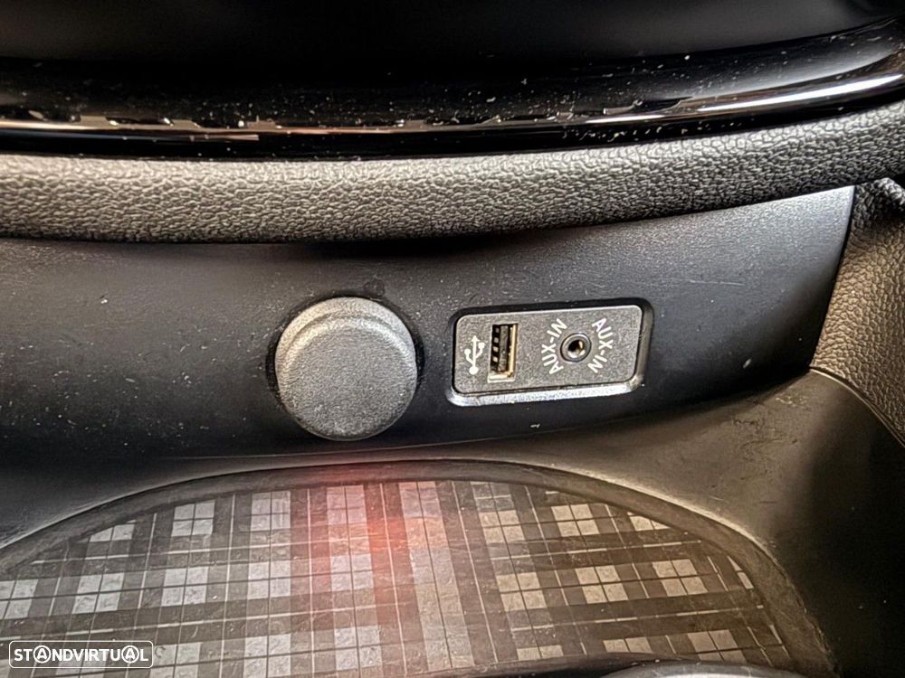 MINI Clubman One D - 27