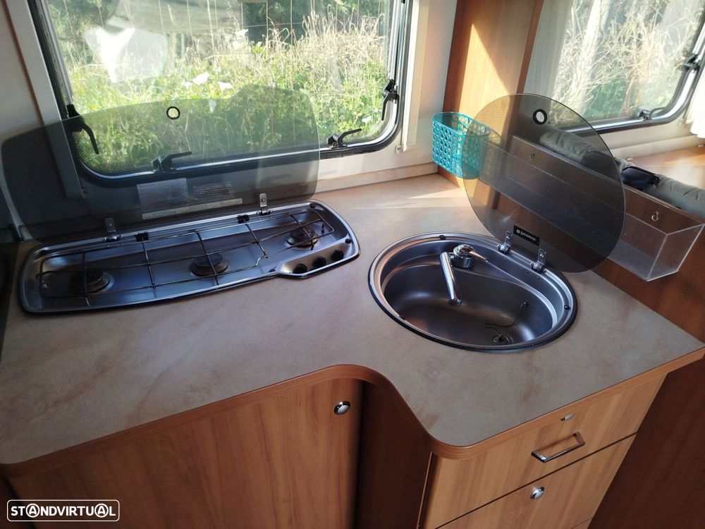 Knaus Südwind Sky wave.  Cama basculante E SUÍTE - 15