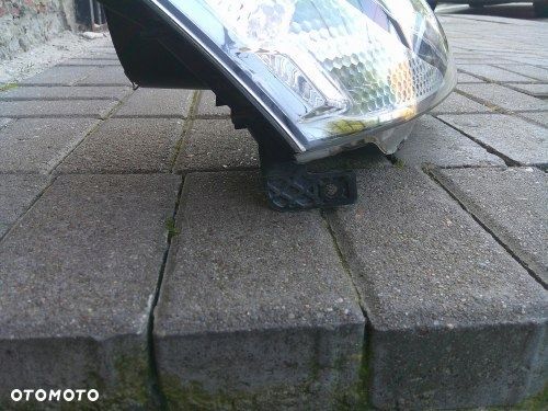 HONDA CIVIC VII LIFT 04- PRAWA PRZEDNIA LAMPA ORYGINAŁ STANLEY P4054 - 2
