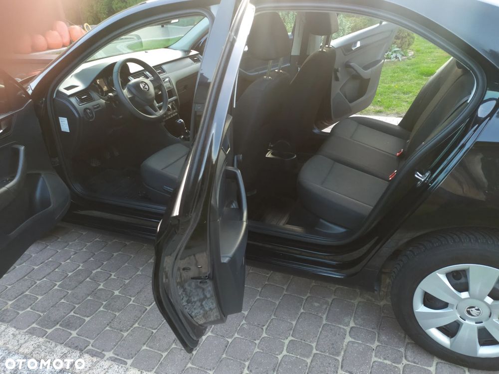 Skoda RAPID - 29